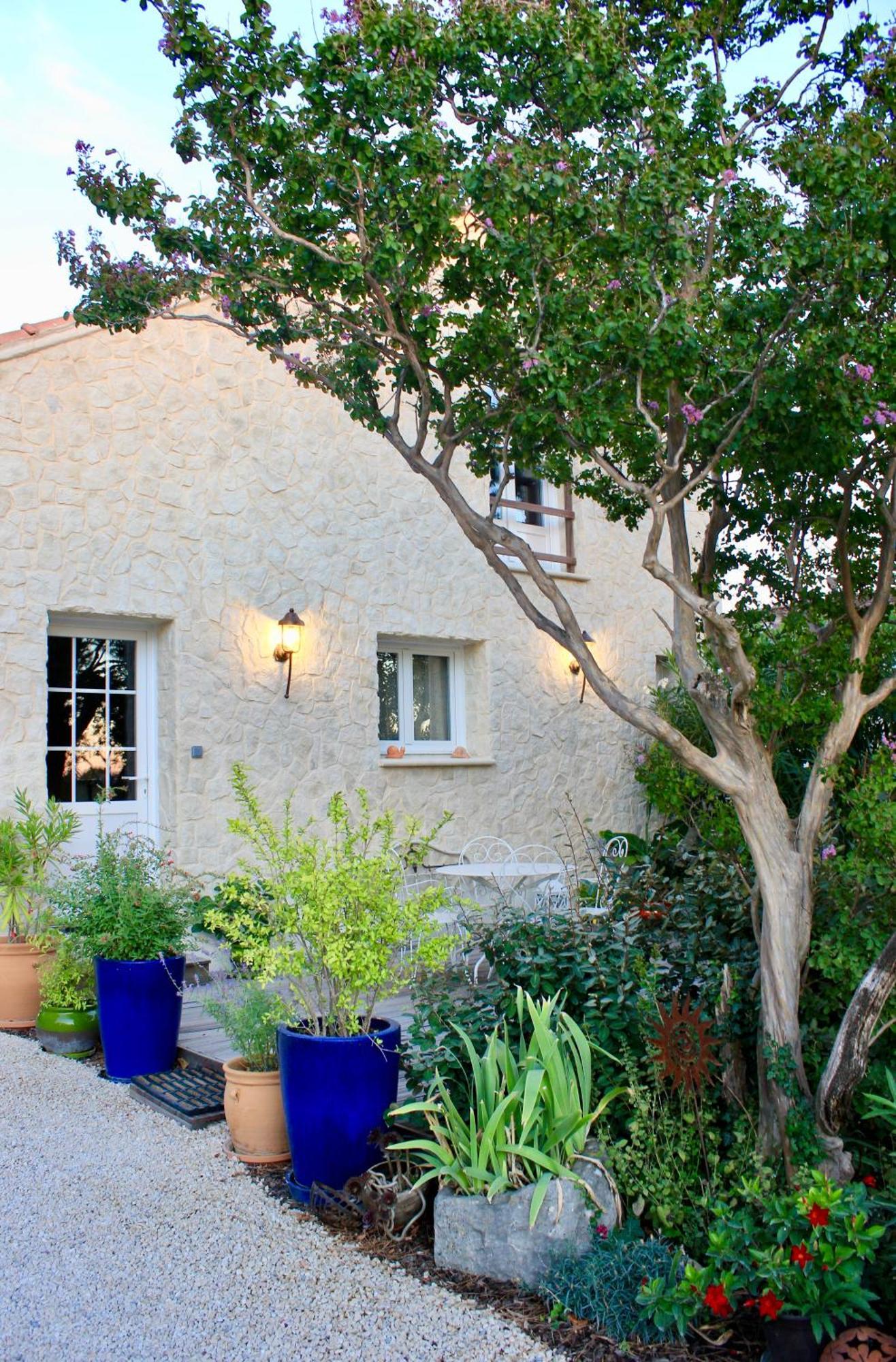 Le Clos Vitis Bed & Breakfast Violès